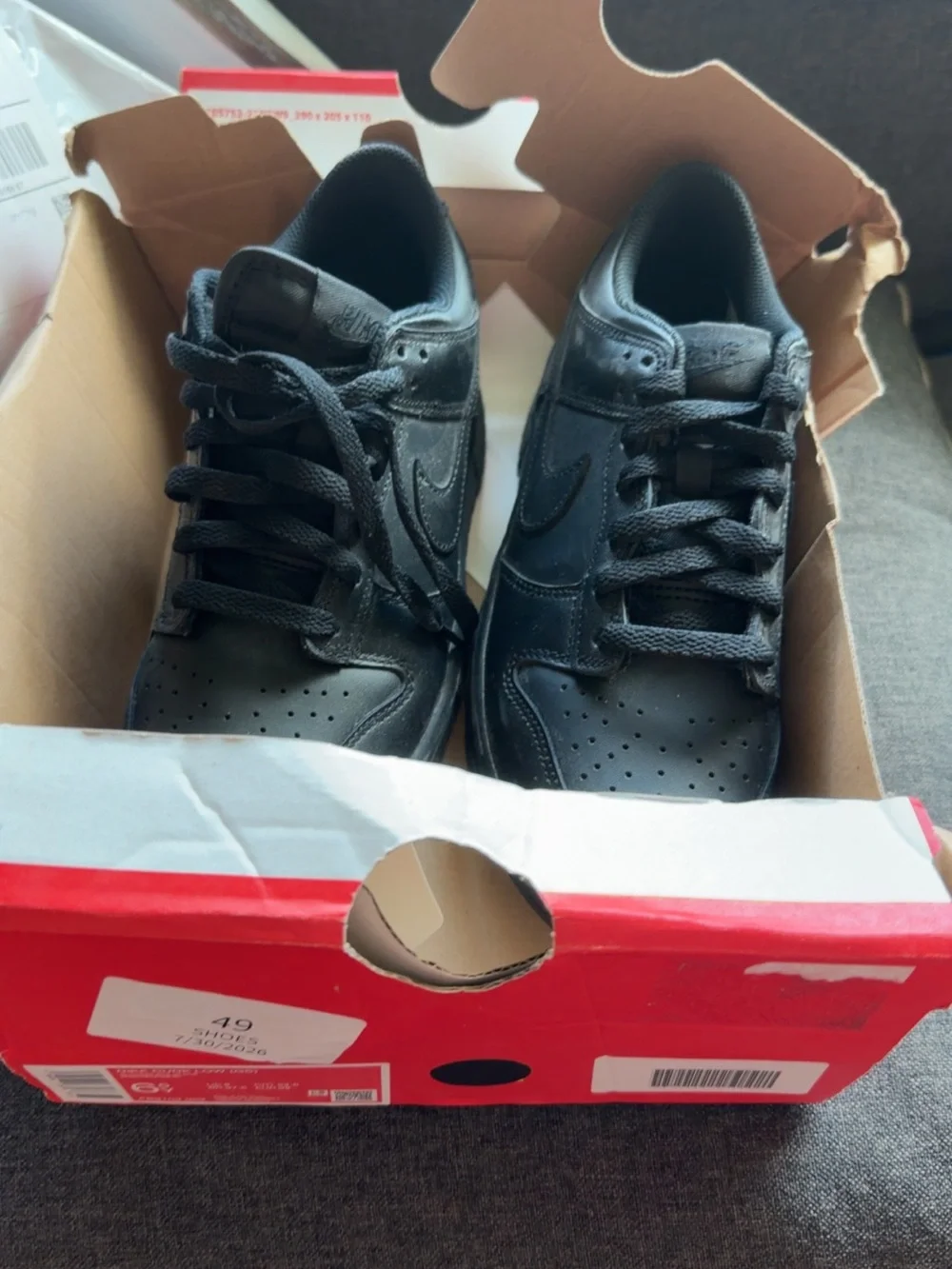Men's Black Low-Top Leather Sneakers